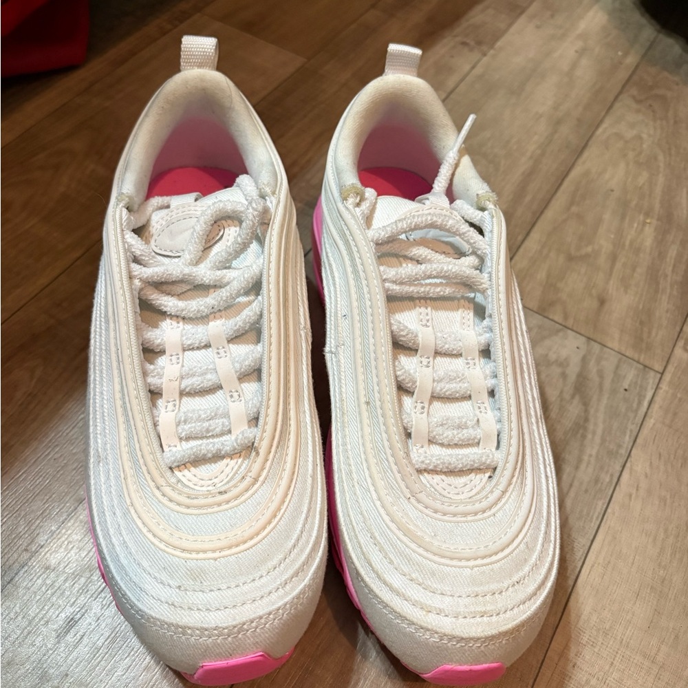 Nike Kids White and Pink Sneakers